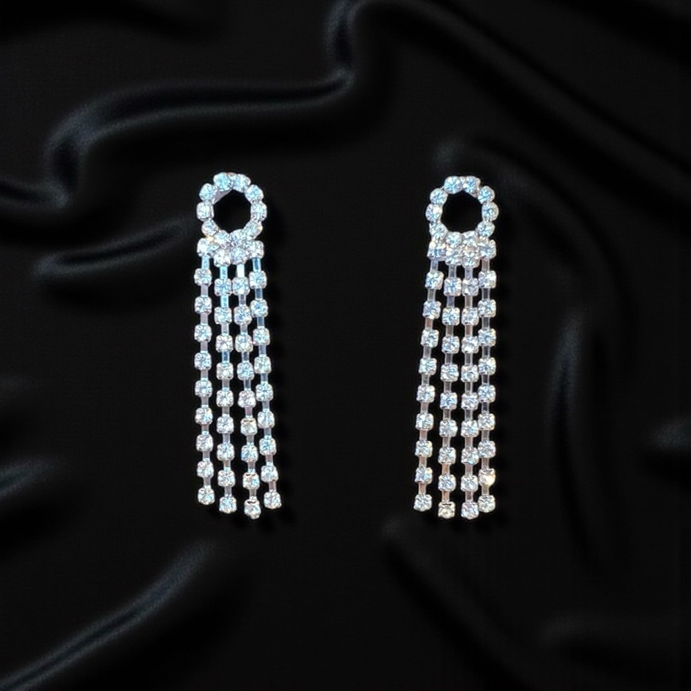 Elegant Silver Dangle Rhinestone Earrings